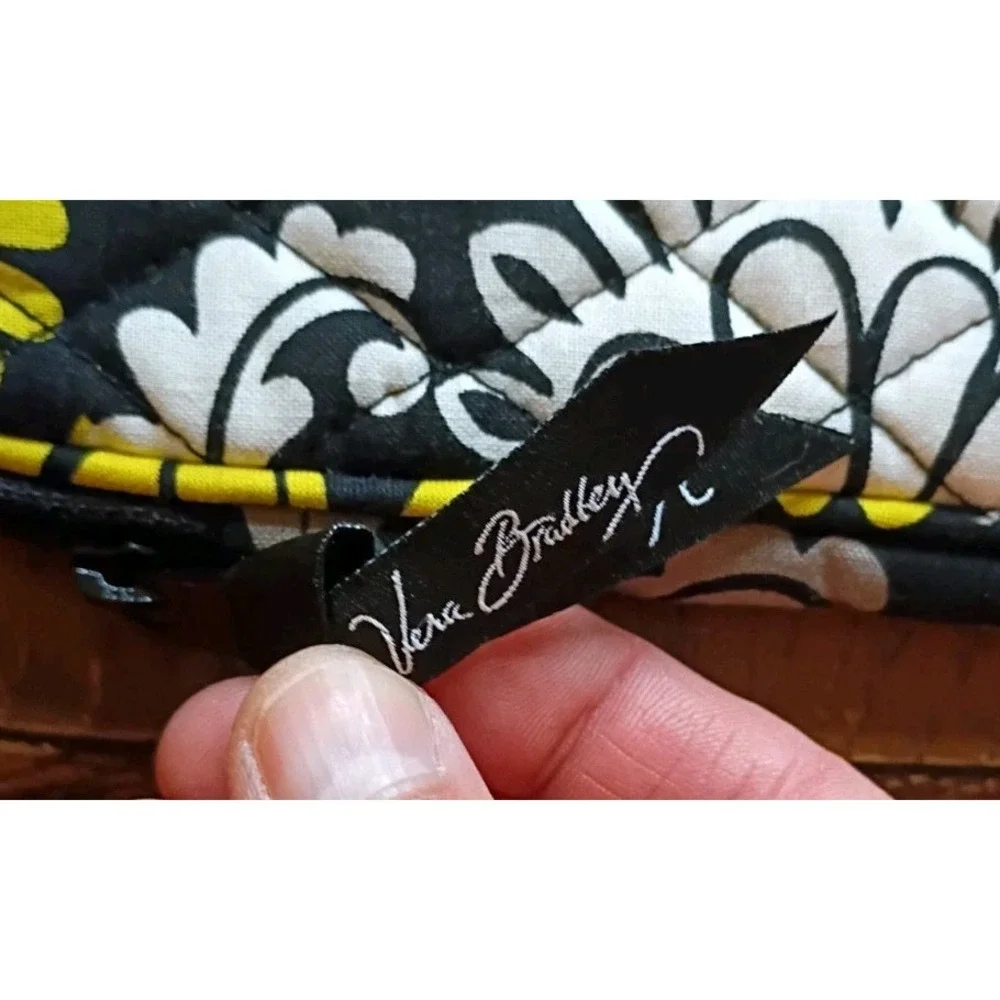 Tech Case Vera Bradley - Baroque- Black Yellow White Zip Top Bag Holder Purse
